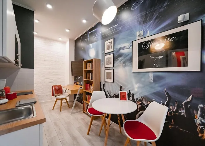 Revelton Aparthotel
