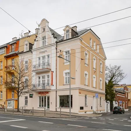 Revelton Hotel apartamentowy Mariańskie Łaźnie