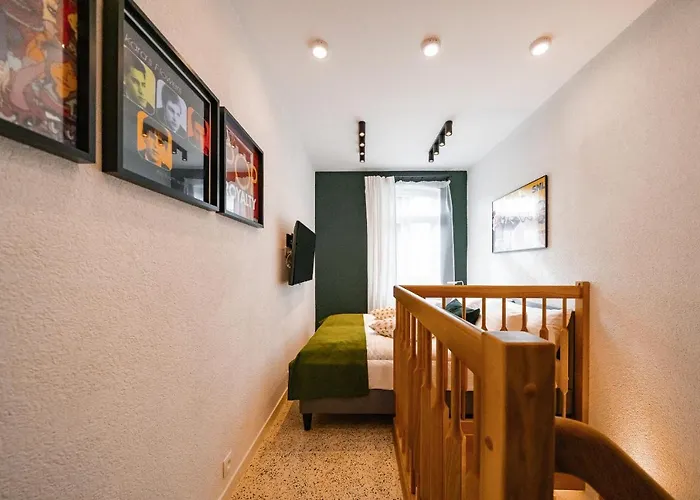 Revelton Aparthotel 4*